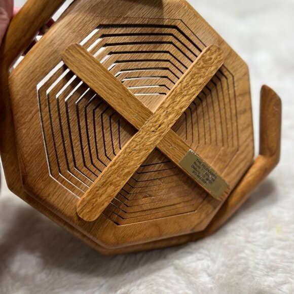 Handcrafted Wooden Collapsible Basket With Handle - Picture 10 of 11